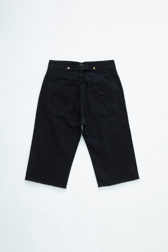 The Emerald Jean Short Black