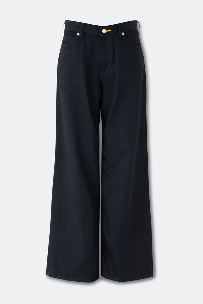 The Topaz Jean Low Rise Black