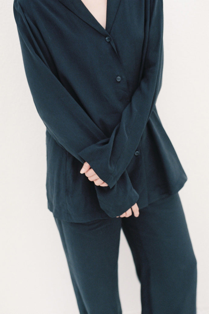 The Sea Blue Chalcedony Trouser Black